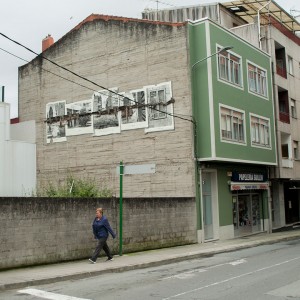 Foto mural Tachar as pintadas dunha rúa, 7 de 25